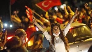 hi-turkey-protest-852-rtx10-4col