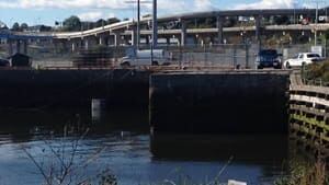 nb-si-long-wharf-300