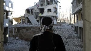300-syria-rubble-rtr3cini