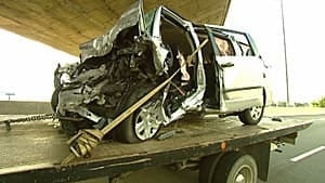mi-300-smashed-van