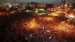 si-300-tahrir-protest