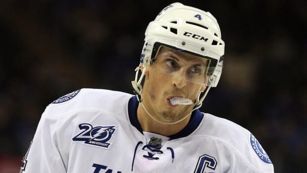 Former Tampa Bay Lightning captain Vincent Lecavalier has agreed to a multi-year deal with the Philadelphia Flyers.