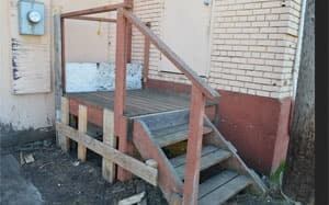 homeless-woman-slet-here