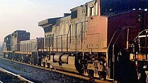 si-cn-traincloseup-300