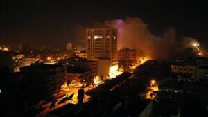 mi-gaza-smoke-1-cp-rtr3ao1j