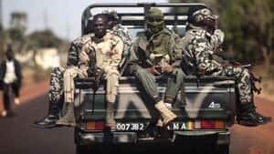 300-mali-troops-cp-03857434