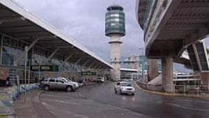 bc-101208-yvr