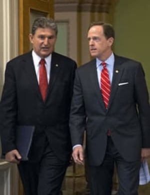 si-gun-senators-04264174