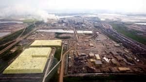 sm-300-oilsands-02939294