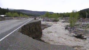 mi-alaska-highway-washout-teslin