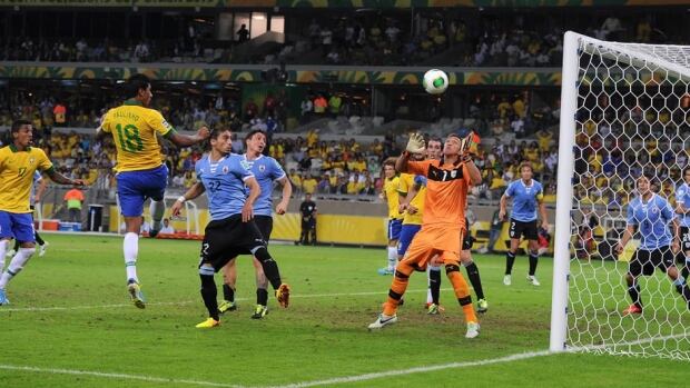 Paulinho'S Goal: The Perfect Finish! - f3mkefd