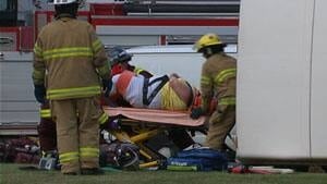 mi-mtl-bus-crash-4-cbc
