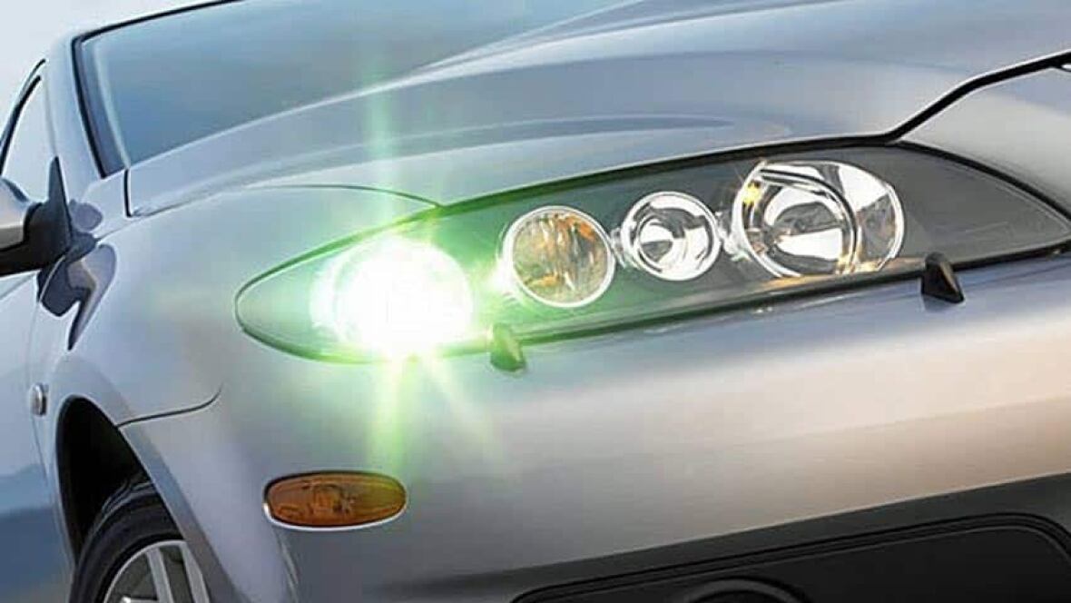 Use of 'blinding' headlights illegal, Sudbury police say Sudbury