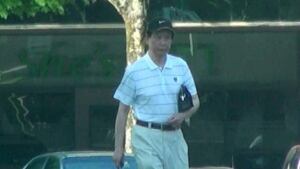 hi-bc-130808-wu-dentist
