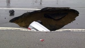 mi-ott-sinkhole-300