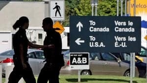 hi-canada-border-852-319856-4col
