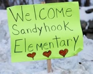 200-newtown-sign-rtr3c236