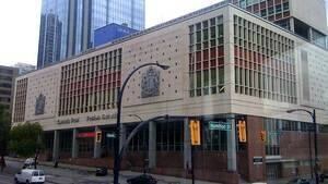 hi-bc-110914-vancouver-post-office-4col