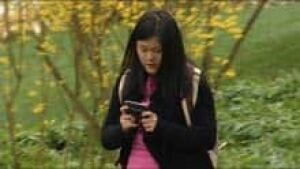 mi-bc-120413-teen-texting-5