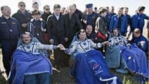 ii-astronauts-220-cp-044251