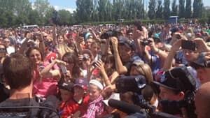 in-300-stanley-cup-mb
