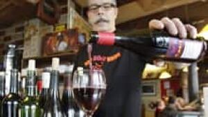 si-red-wine-220-cp-01638667