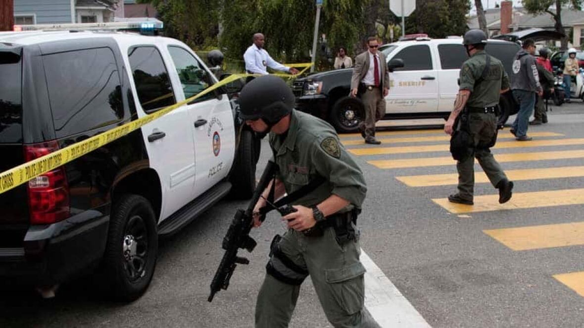 santa-monica-gunman-had-bag-of-ammunition-say-police-world-cbc-news