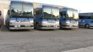 acadian-bus-852_1-3col
