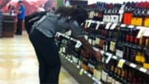 mi-bc-120522-danielle-kyei-liquor-store