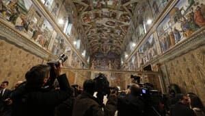 mi-inside-sistine-chapel-cp