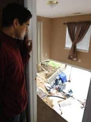 mi-sinking-home-cp04413945