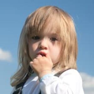 sm-200-two-year-old-girl-istock_000009989262small