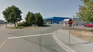 hi-bc-130725-richmond-stop-sign-stop-line-1-4col