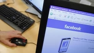 hi-facebook-852-rtr2d3wz-4col