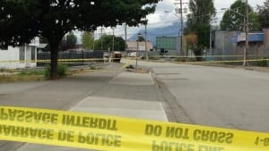 hi-bc-130817-135a-ave-10600-surrey-police-tape-1-6col