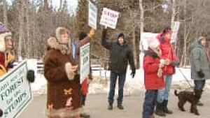 si-protest-group-220