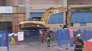hi-bc-121119-surrey-hospital-flooding-4col
