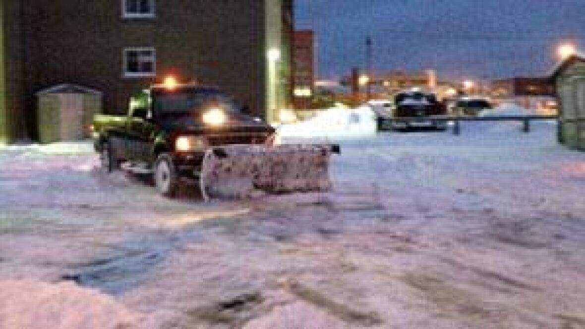 Winter storm pummels Thunder Bay region CBC News