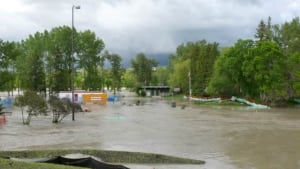 hi-bownessparkfloodedamandastaceycalgary