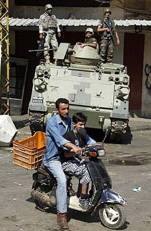 lebanon-300-rtr32393