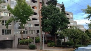 hi-bc-130826-new-westminster-apartment-escort-deaths-1