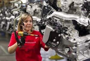 si-300-auto-worker-gm-oshaw