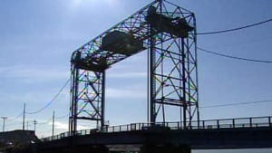 li-placentia-lift-bridge-20120301