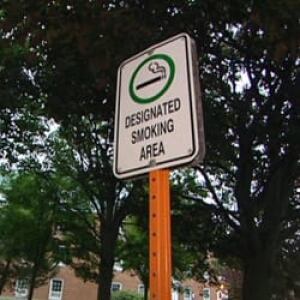 250-desiginated-smoking-area-20120804