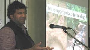 pe-hi-avsingh-4col