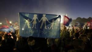 mi-france-prostest-cp-rtxyx