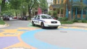 police-car-black_220