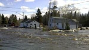 si-nb-bathurst-flood-home-220