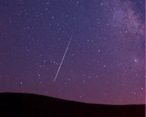 si-perseid-meteor-cp-715370-200