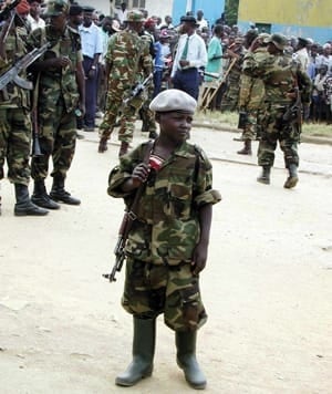 si-300-congo-child-soldier-02310927